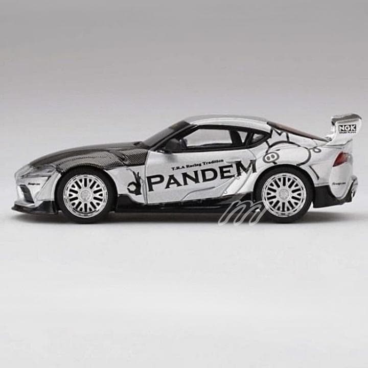 トイザらス MINI GT LB☆WORKS パンデム トヨタ GR Supra