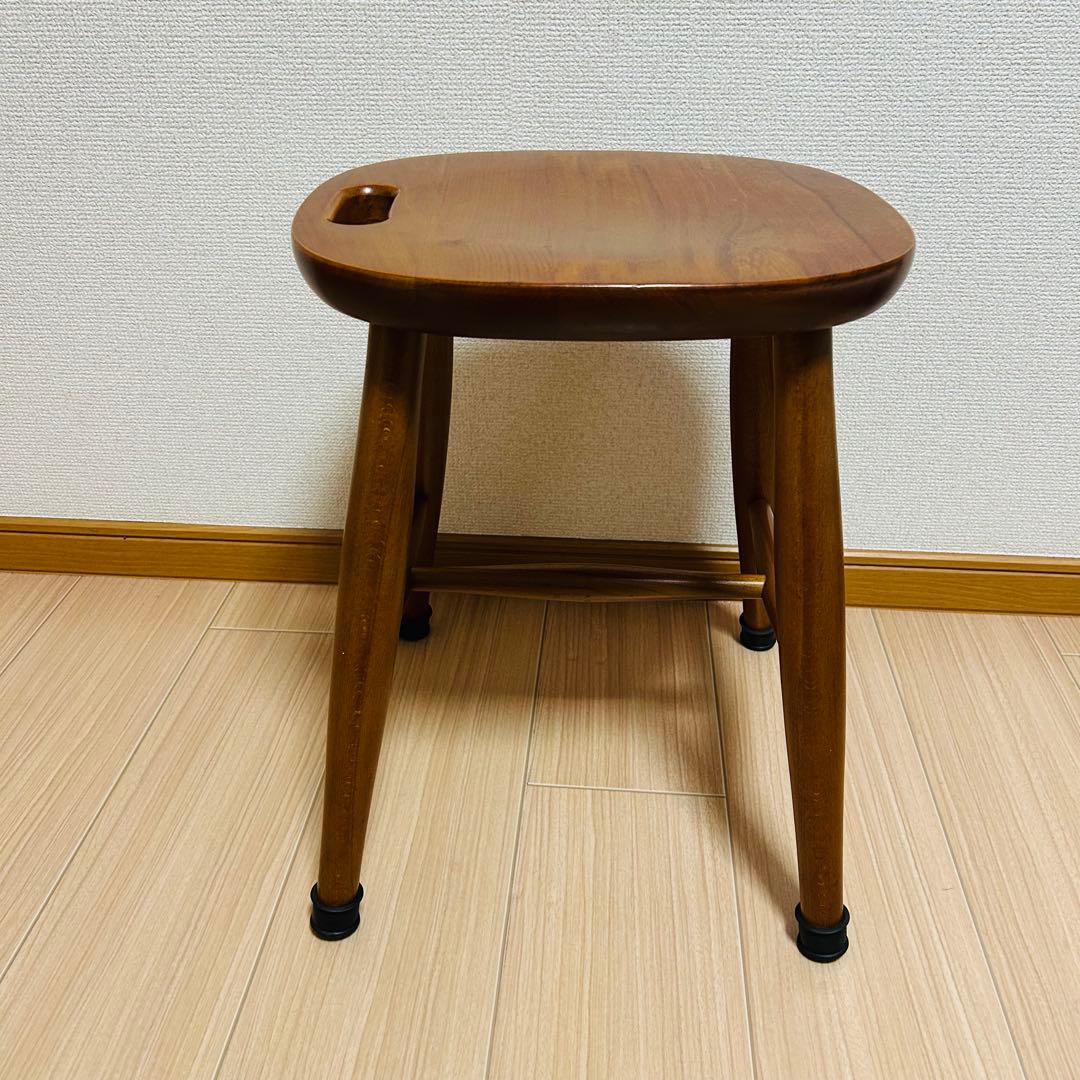 飛騨産業　木製スツール 持ち手付き 椅子 チェア　キツツキマーク　191263