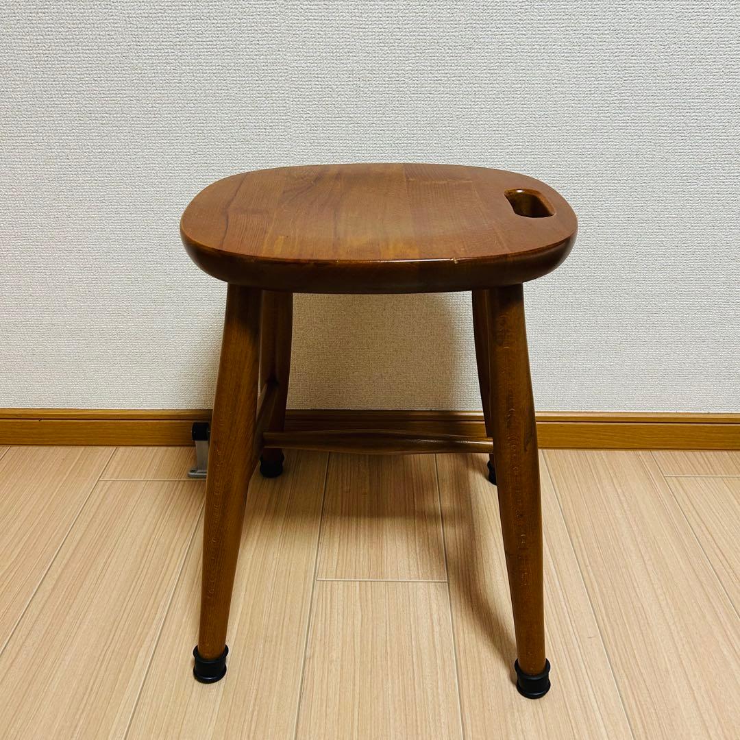 飛騨産業　木製スツール 持ち手付き 椅子 チェア　キツツキマーク　191263