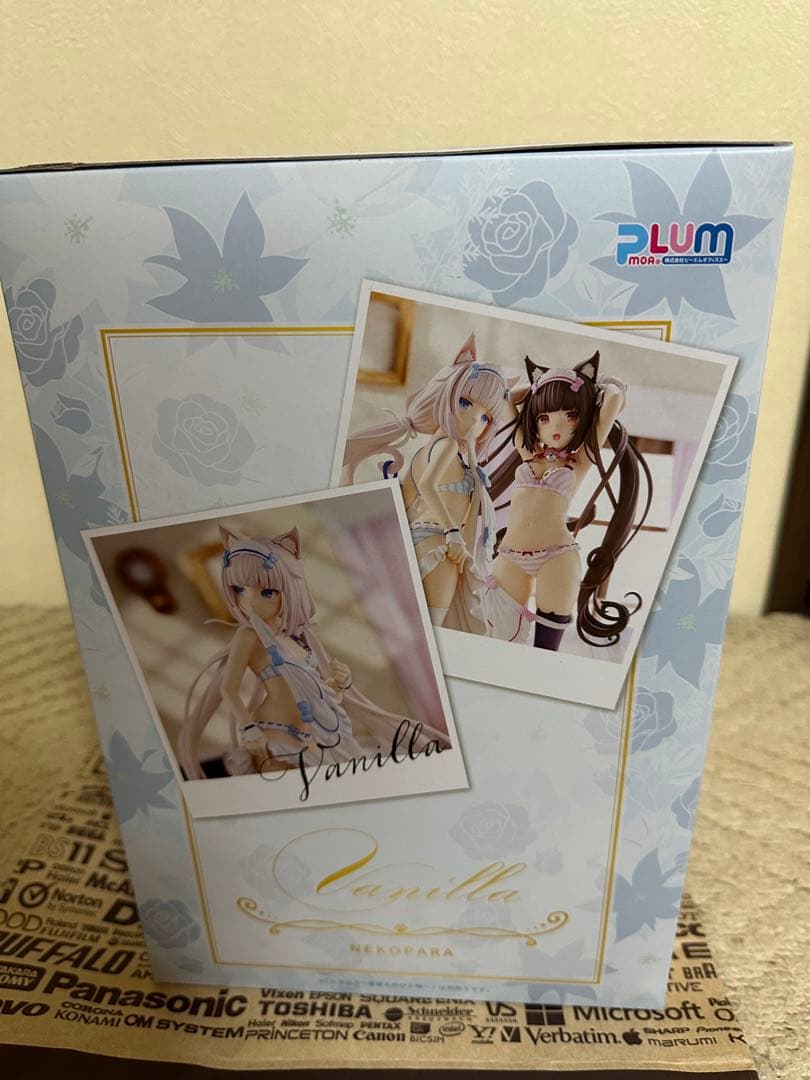 ネコぱら バニラ 着替えのひとときフィギュア限定版