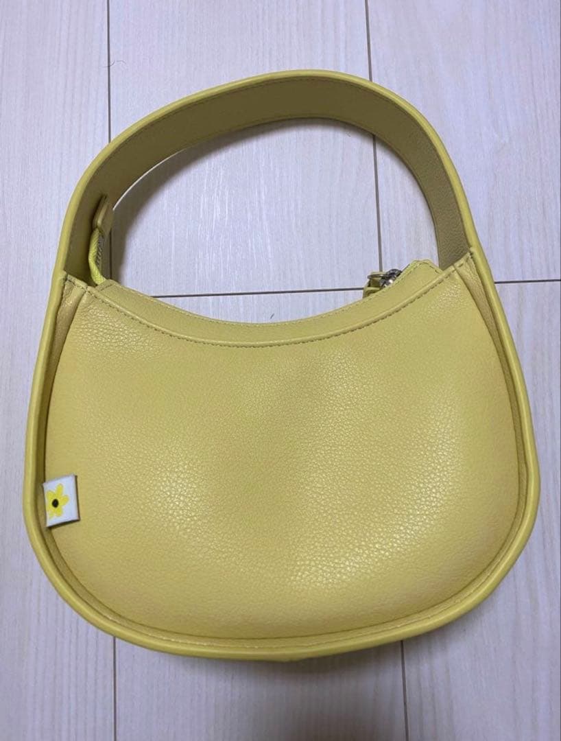 Nissy Naptime ナップタイム ハーフムーンBAG イエロー - メルカリ