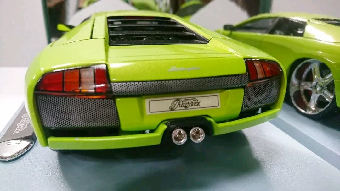 トップ Maisto Playerz 1/18 ランボルギーニ ムルシエラゴ ミニカー