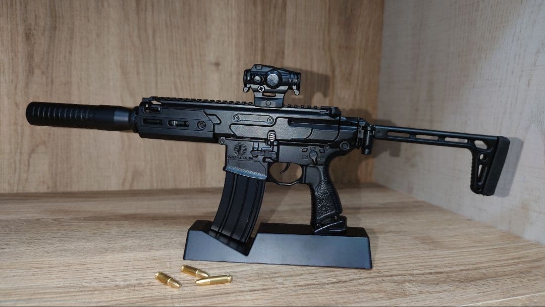 精巧1/3スケール　ミニチュア模型　SIG MCX