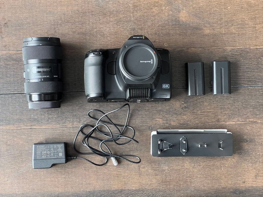 BMPCC6KPro+Sigma18-35mmセット（純正バッテリー2つおまけ） - メルカリ