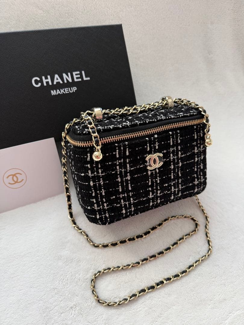 純銀メダル ケースは汚れあります。