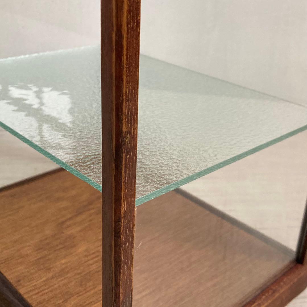 古い木製 小振り ガラスケース 2段 卓上ショーケース 扉なし - メルカリ