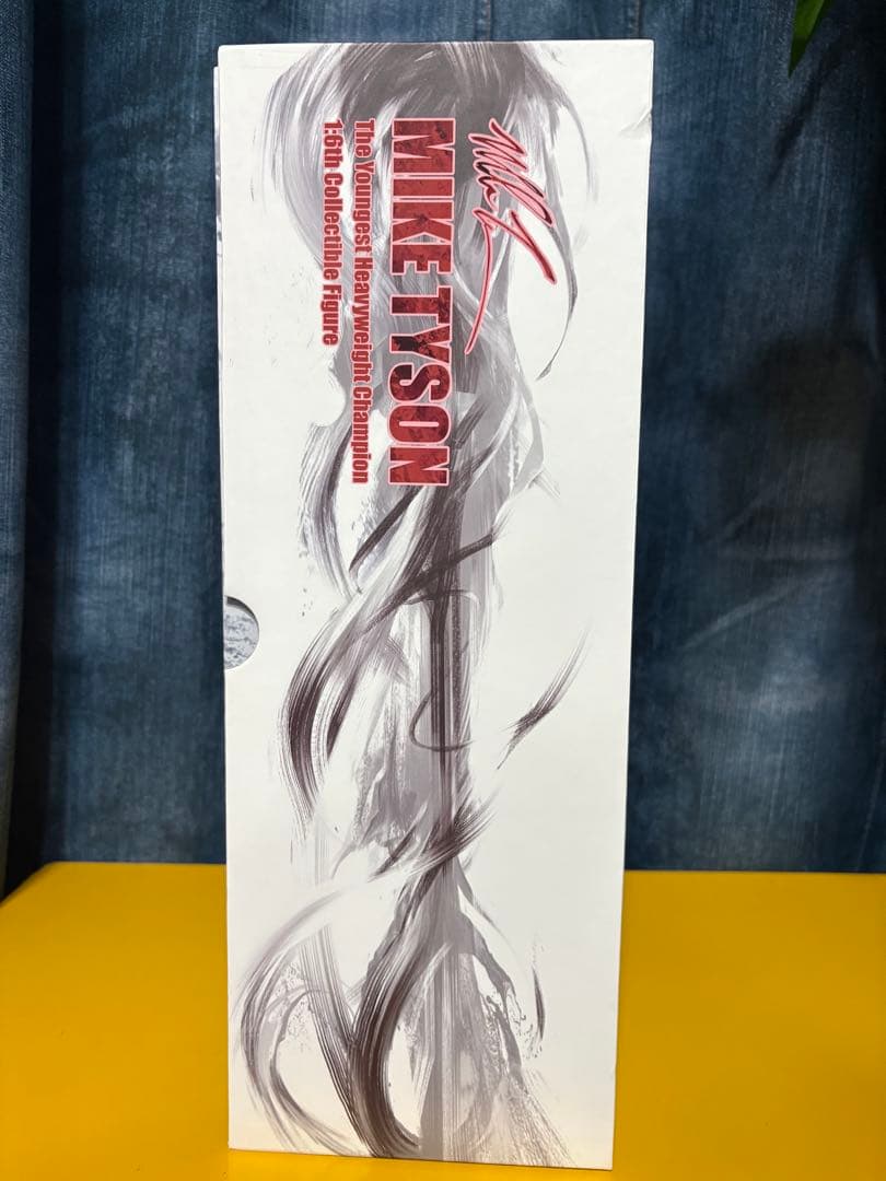 貴重品　マイク・タイソン 1/6 コレクティブルフィギュア