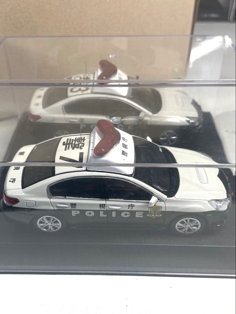 レイズ 1/43 レガシーB4 2.5GT パトカー 警視庁　2台セット