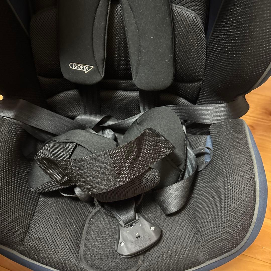 Aprica 車用チャイルドシート ブラック/グレー