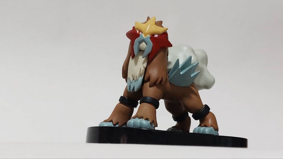 立体ポケモン図鑑SPECIAL03伝説のポケモン編 エンテイ ライコウ