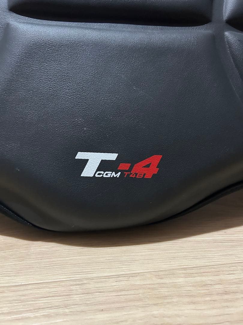 極美品RDX正規品 ボディプロテクター マヤハイドレザー 衝撃吸収素材