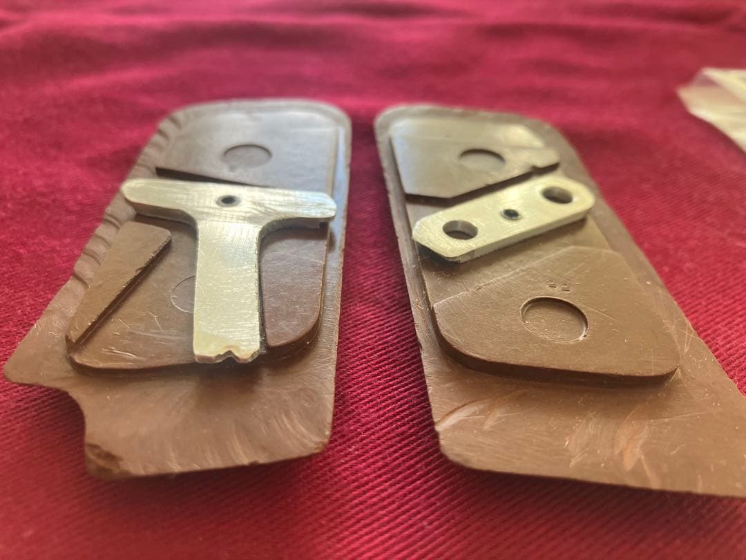 トカレフ行政官 グリップksc 実グリップ　加工カスタム