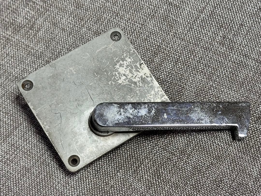 【レア鉄道部品】旧国鉄車両用トイレ用鍵