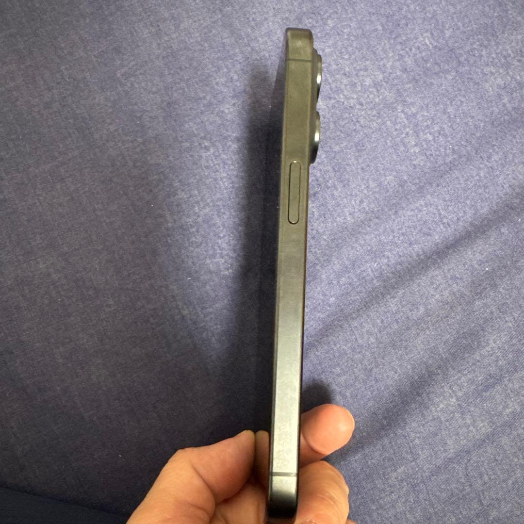 携帯電話本体 iPhone15Pro256GB