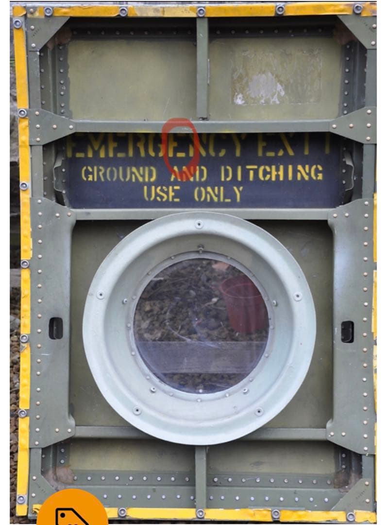 イギリス空軍 輸送機 C-130K 非常口 タグ キーホルダー 実機タグ D2M