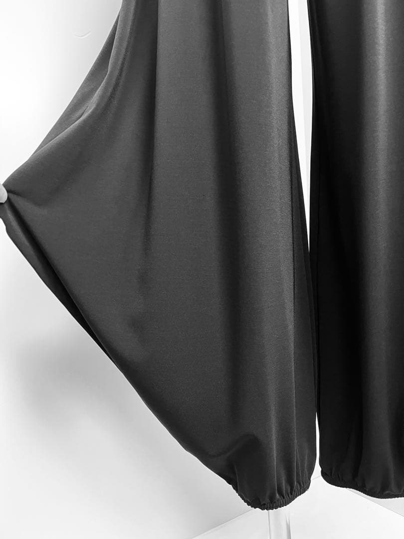 ブラック サルエルパンツ ハイウエスト　ストレッチ　ヨガ　ダンス　レディース