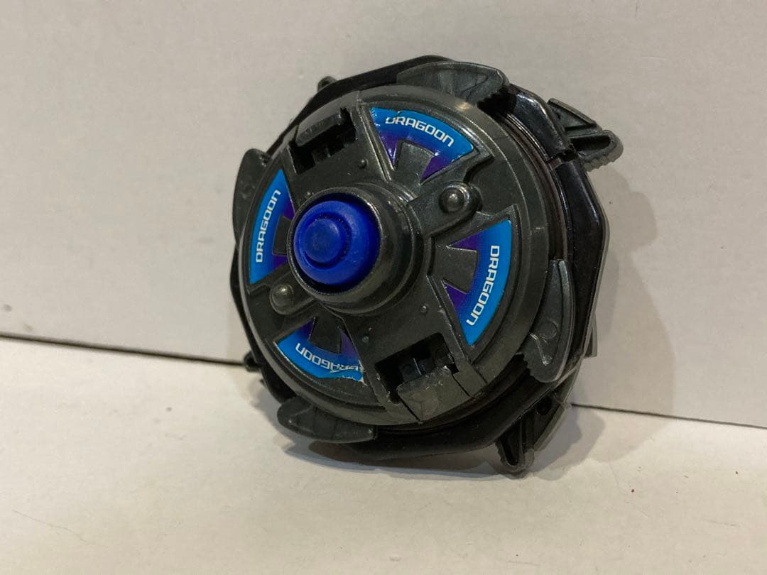 爆転シュートベイブレード ドラグーンV2 ガンメタバージョン