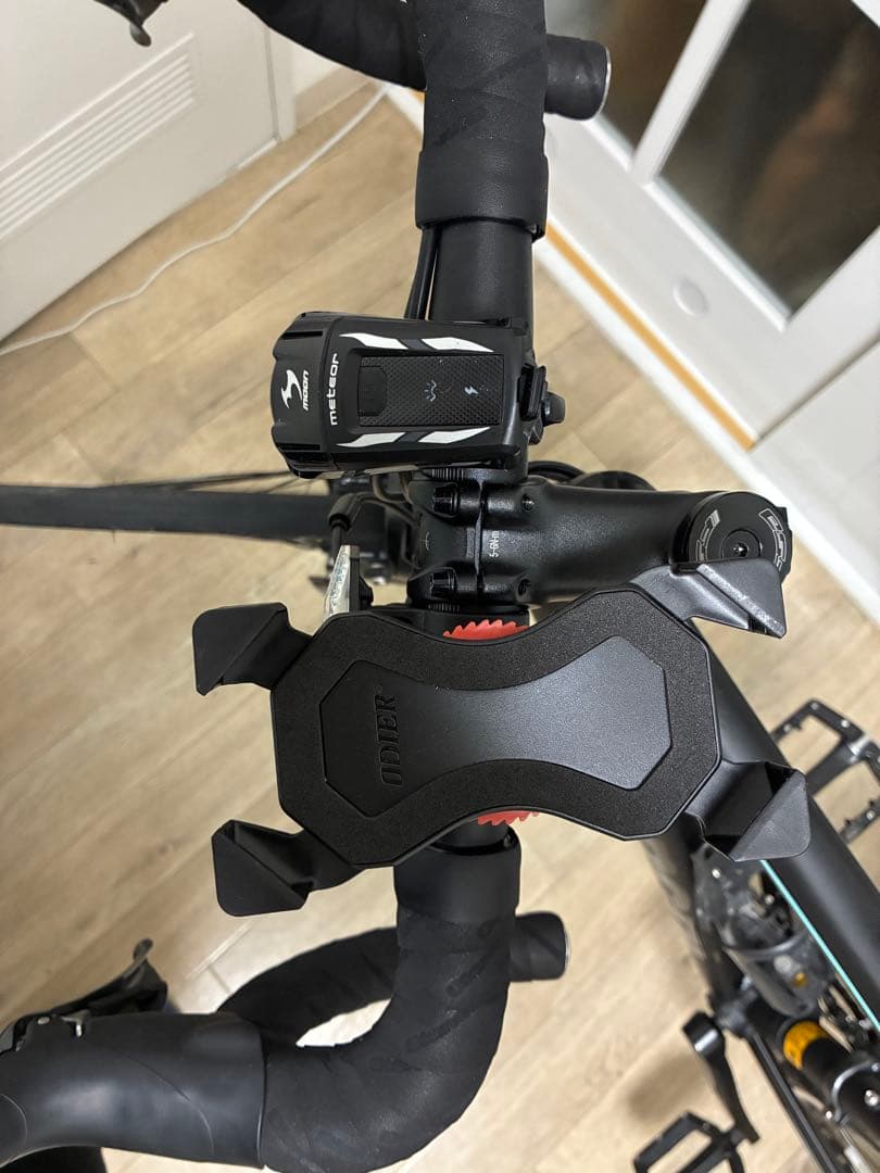 直接引渡限定 Bianchi Bergamo 2024年モデル