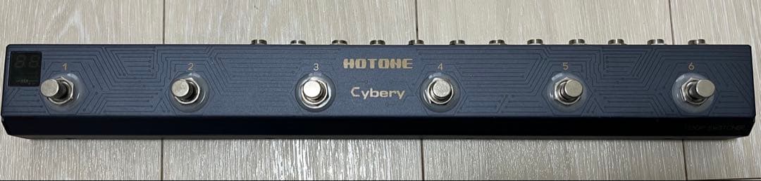 HOTONE Cybery EC-10 ループスイッチャー&MIDIコントローラ - メルカリ
