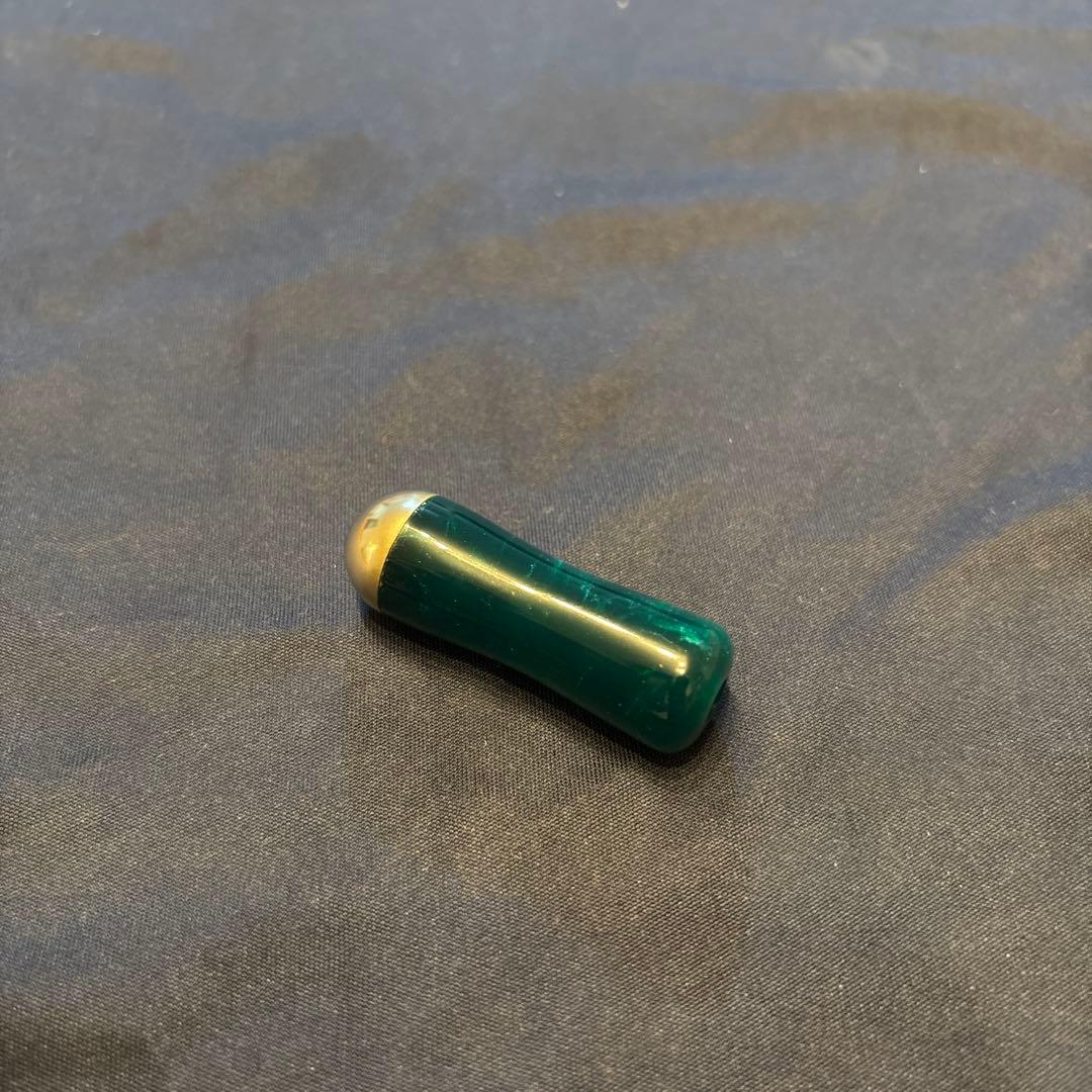 Paul's Custom Brass Work Fレバーサムレスト