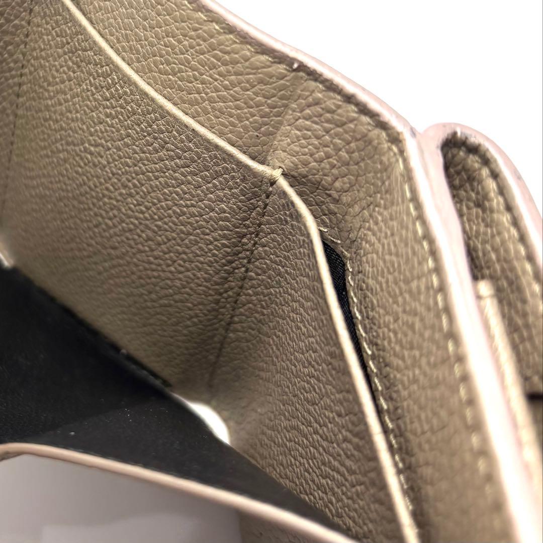 サンローラン 三つ折り財布 グレージュ レザー ゴールドロゴ