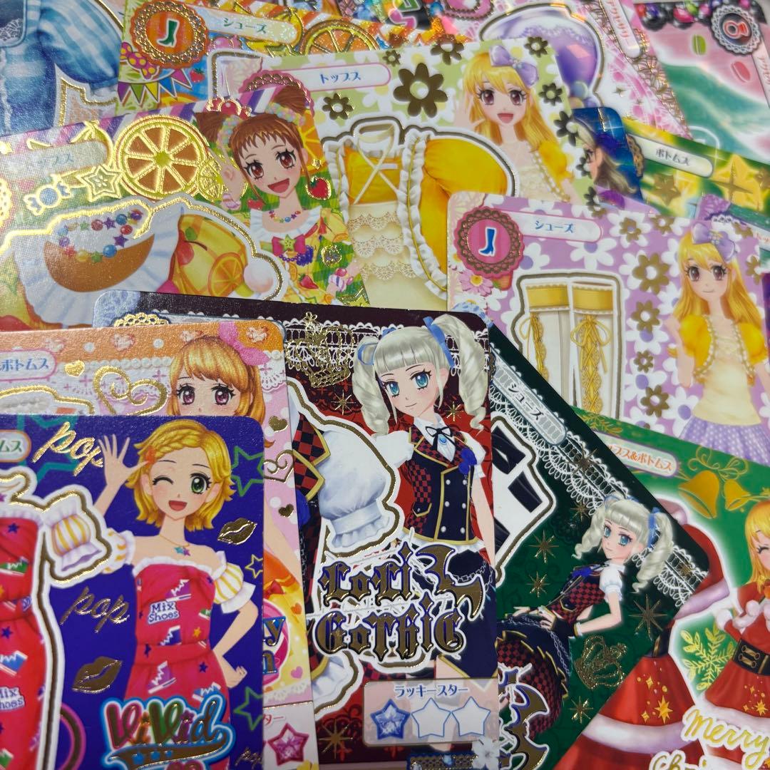 アイカツカード 100枚まとめ売り - メルカリ