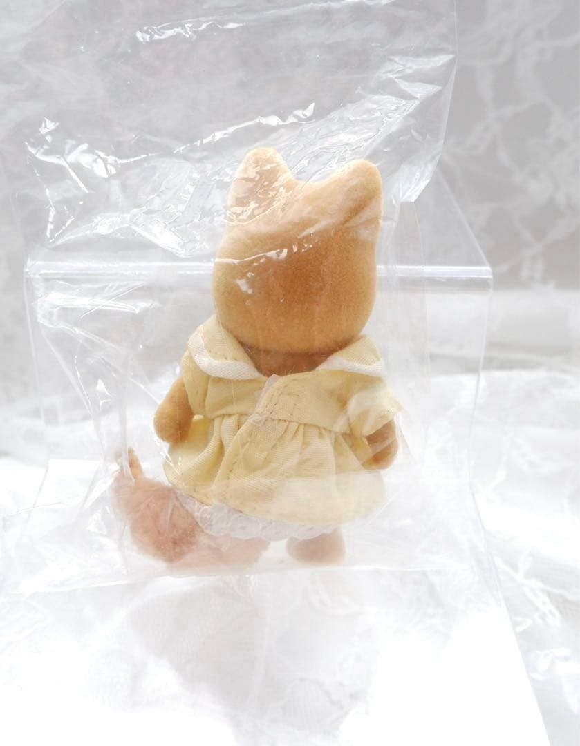 【新品•未開封】シルバニア⭐️アイビーマークキャンペーン⭐️人形&ドレスセット