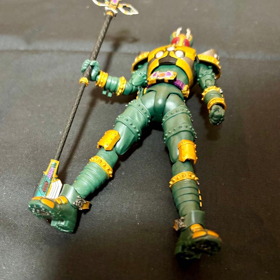 【説明必読】 S.H.Figuarts 仮面ライダーカリス 仮面ライダーレンゲル