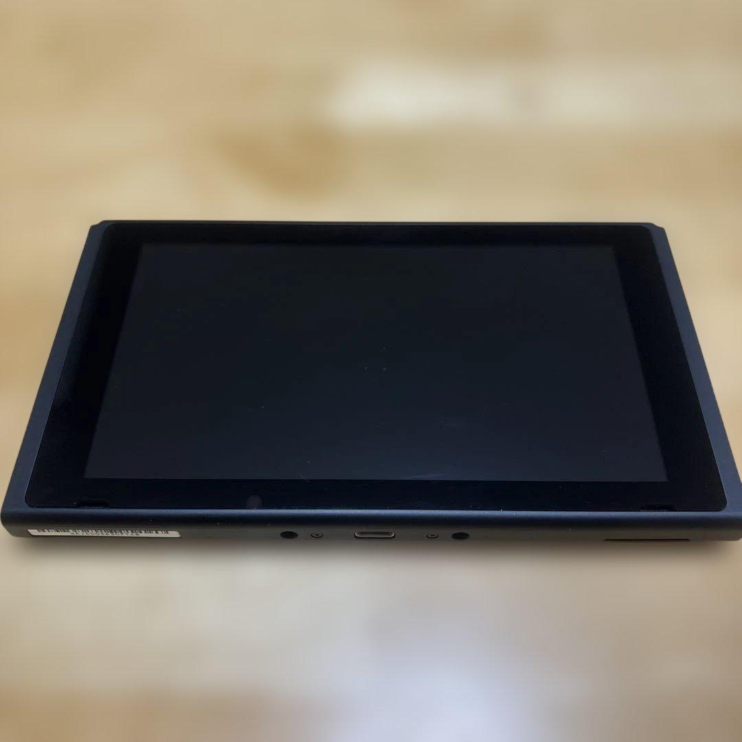 【任天堂Nintendo Switch 本体セット 青/赤　中古美品