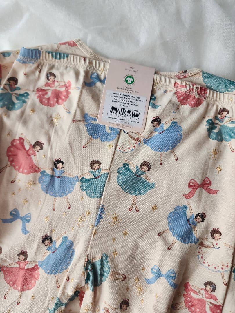 新品 コンゲススロイド バレリーナ セットアップ 5-6Y パジャマ 肌着