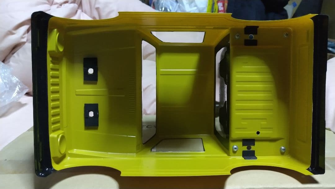 タミヤジムニーボディーのみの販売