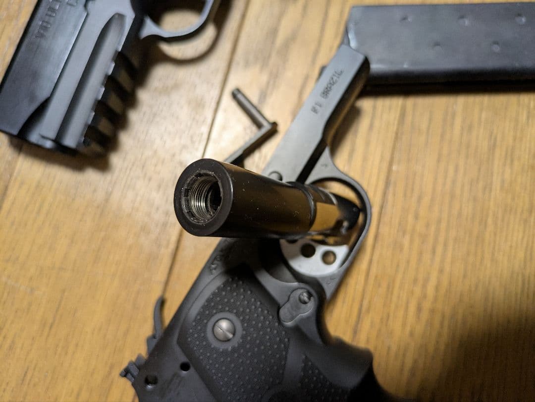 東京マルイ　V10ウルトラコンパクト　ブラック　カスタム