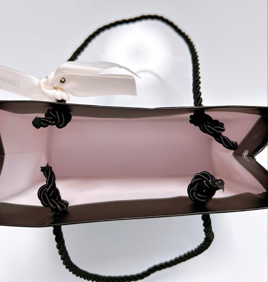 Dior & Chanel リボン付きショップ袋 2つセット - メルカリ