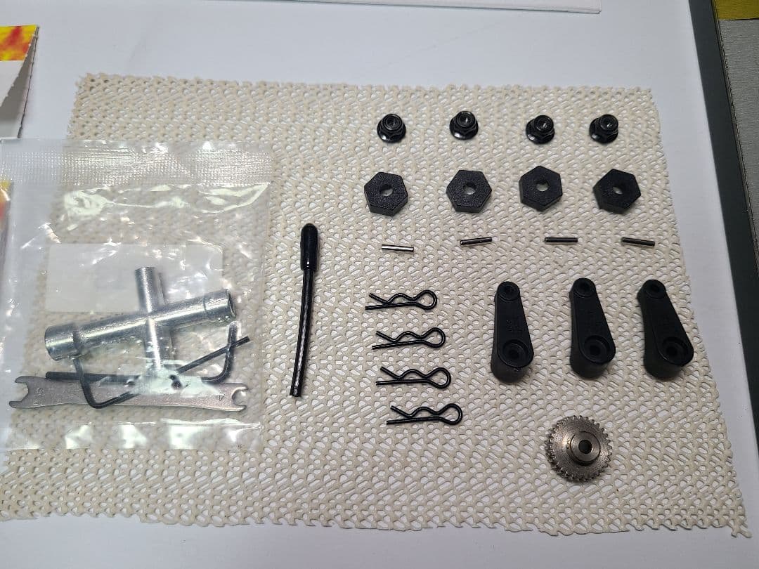 組立済　ルーキースピード　RS2.0　ラジコン　シャーシ　ヨコモ　YOKOMO