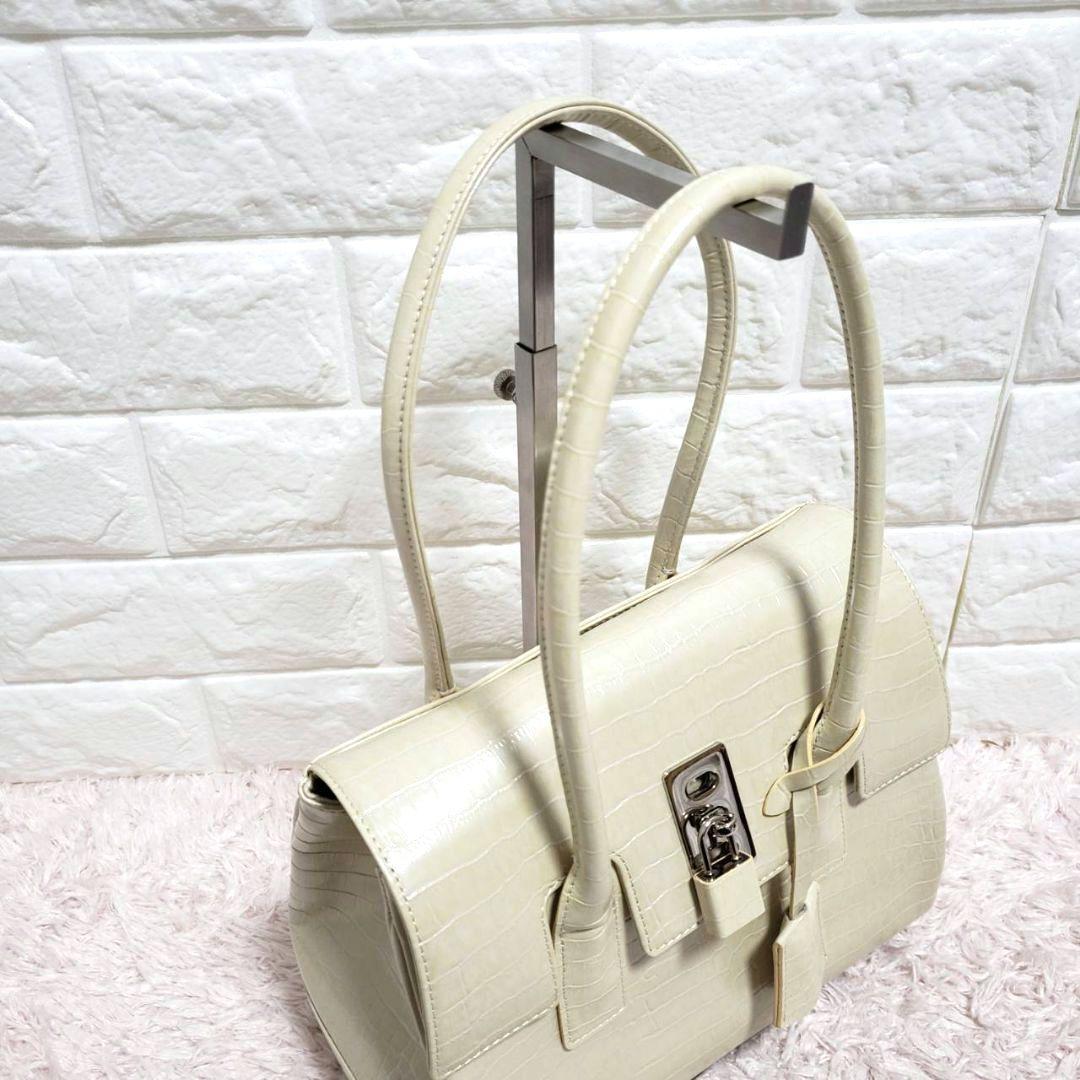 傳濱野 HAMANO 濱野 クロコ 型押しパールホワイト南京錠ハンドバッグ 美品