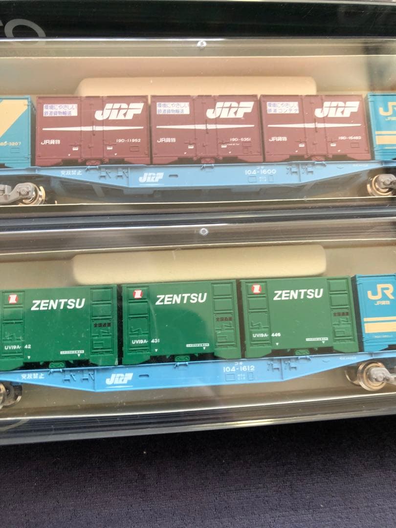 KATO コキ104 16両とコンテナ22個