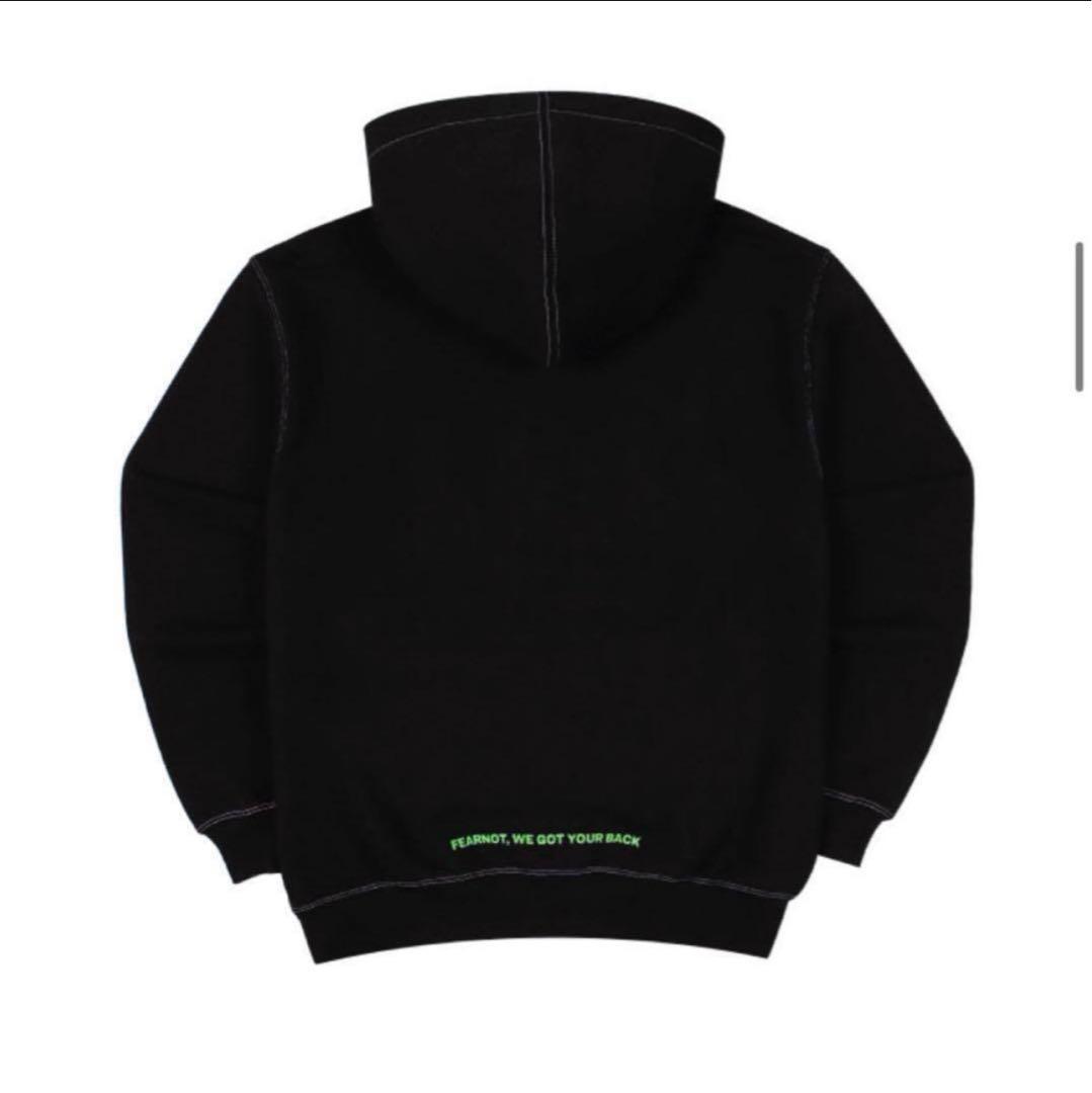 LE SSERAFIM FEARNADA フーディー パーカー M - メルカリ