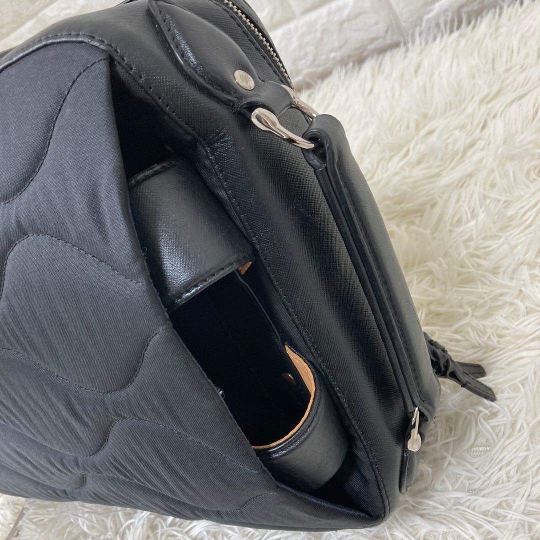 PID✨2way ブリーフケース　リュック　チャーム　ロゴプレート　A4 PC