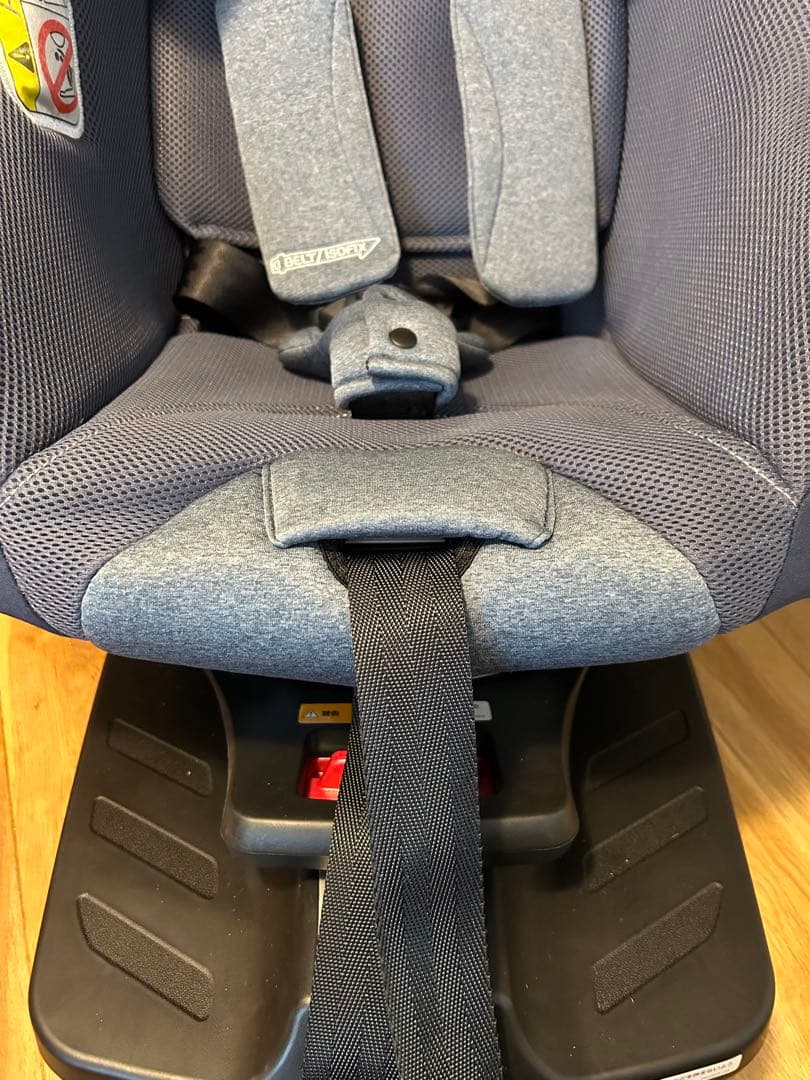 アップリカ クルリラAD シートベルト/ISOFIX両方対応 美品