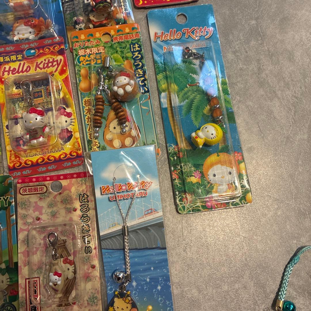 【売り切り】26個ご当地キティ　根付　ストラップファスナーストラップまとめ売り