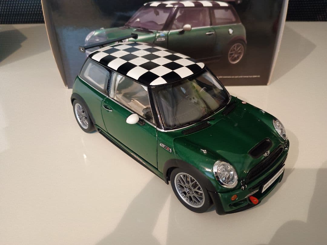 京商 ミニ・クーパーS ジョンクーパーワークス JCW 1/18