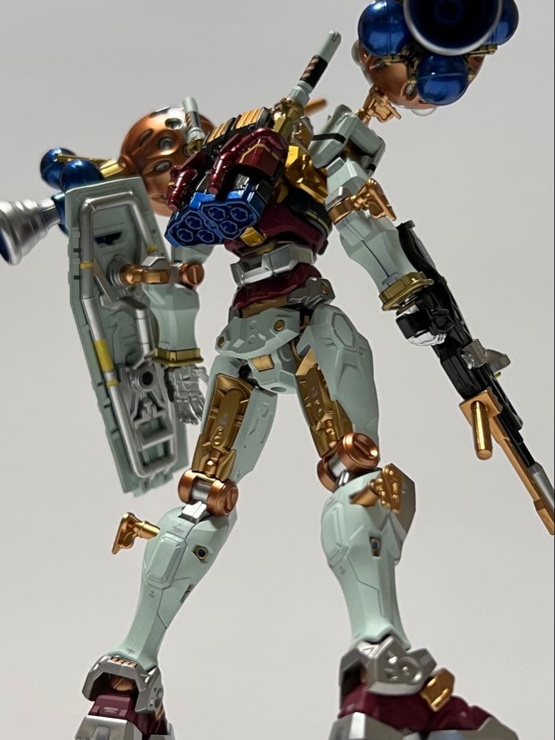 ガンプラ HG 1/144 赤いガンダム 塗装完成品