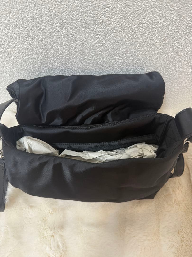 DIESEL ブラック ショルダーバッグ