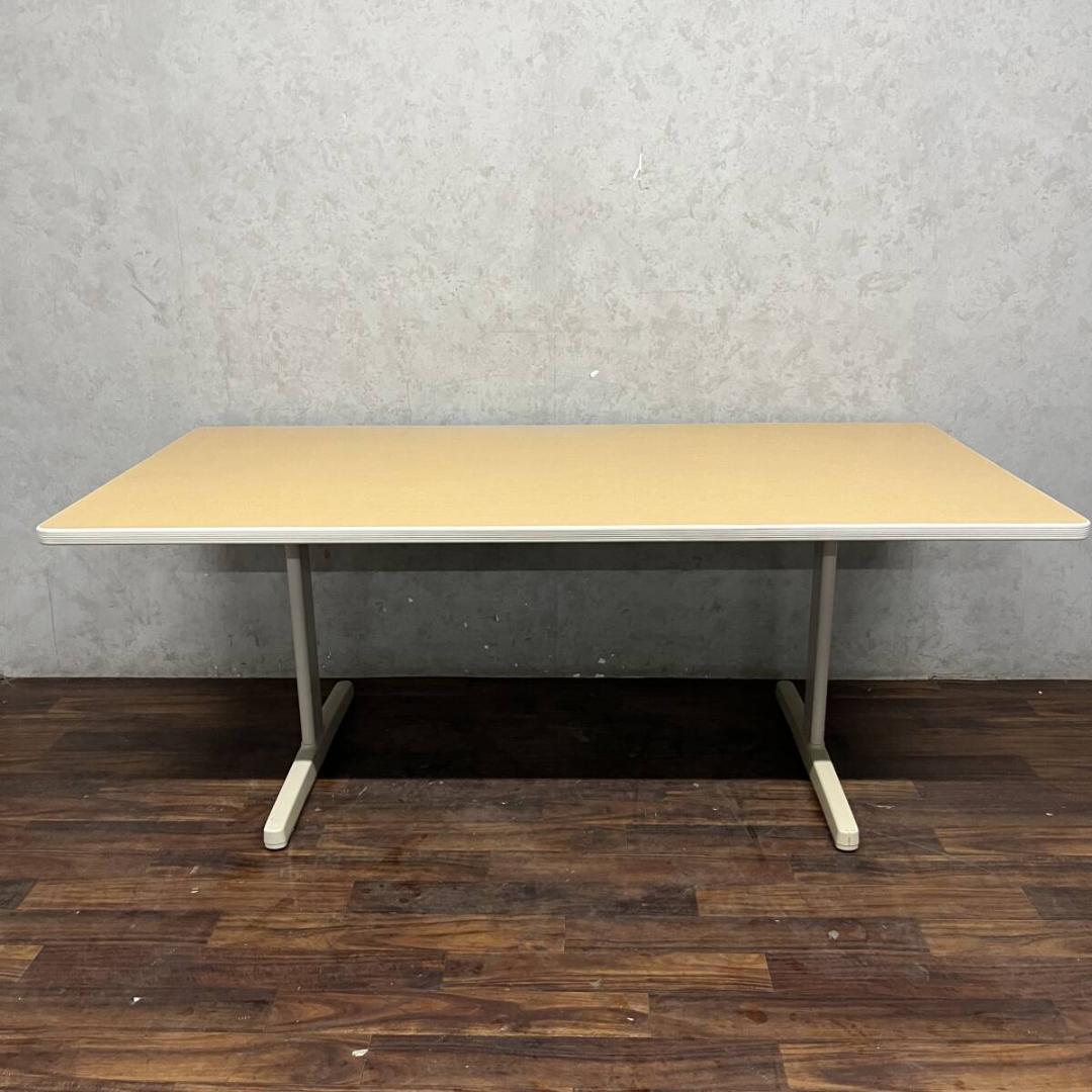 定価100万円越え！オカムラ ラティオ2シリーズ 3600ミーティングテーブル