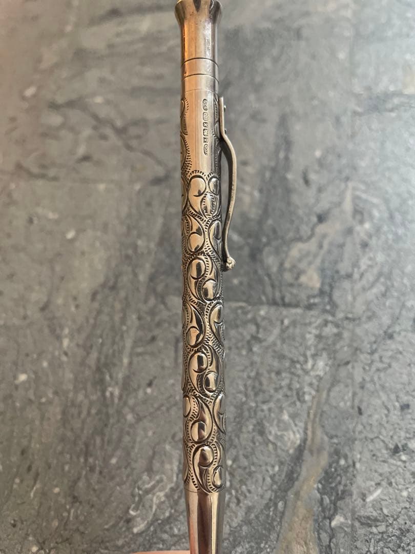 ヤード・オ・レッド ペンシル パーフェクタ ビクトリアン 1.18mm