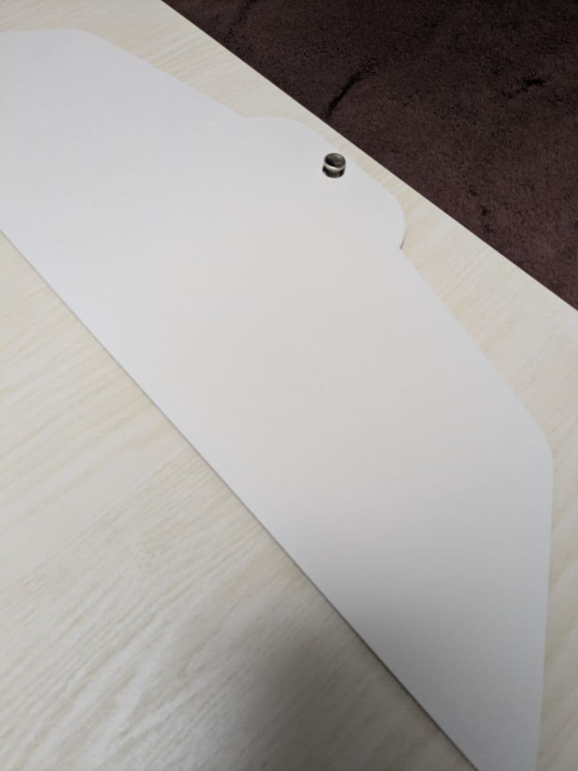 ユニフォーム額 額縁のタカハシ製 (室内紫外線カット×シルバー×背景:白木目)