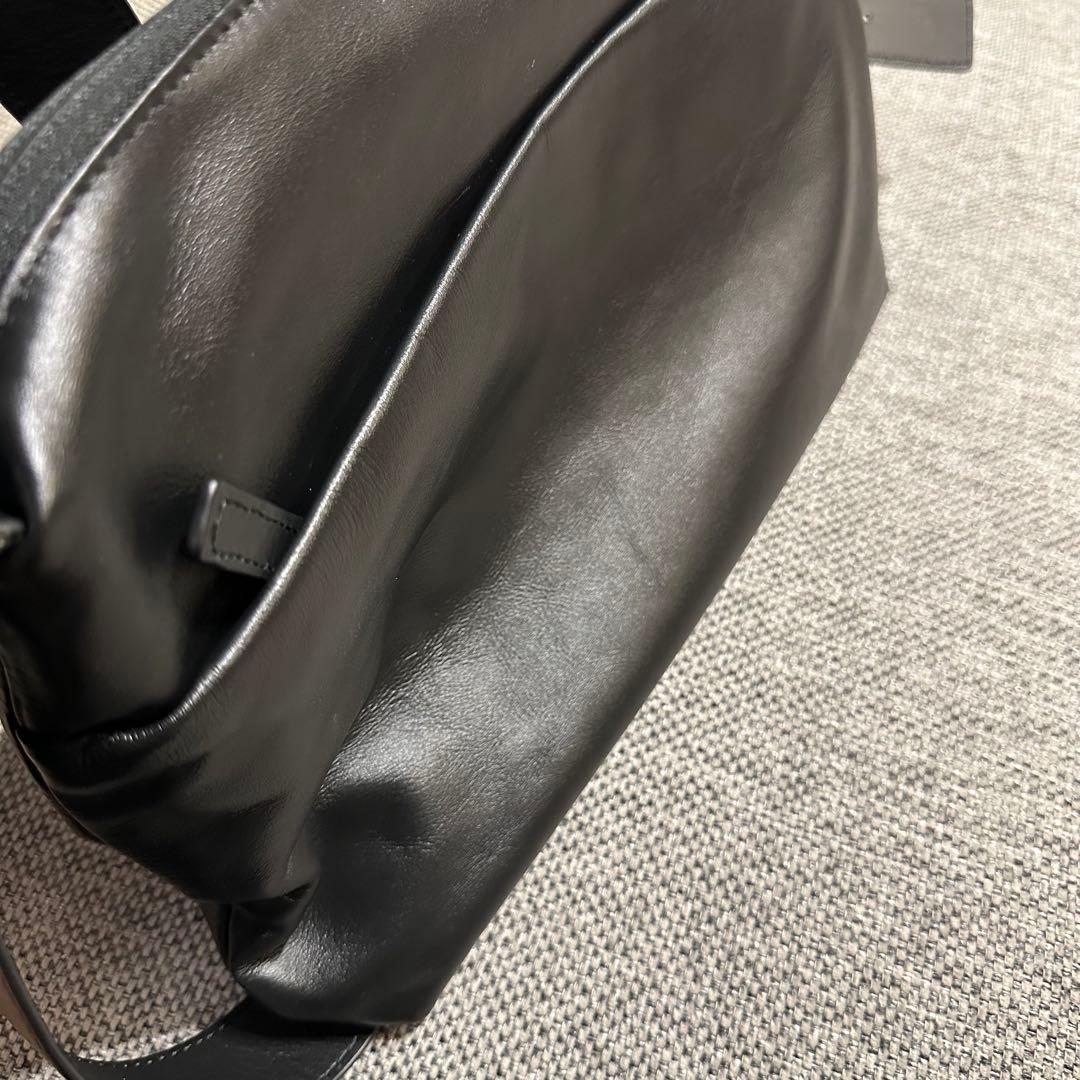 ear PAPILLONNER本革 ショルダーバッグ