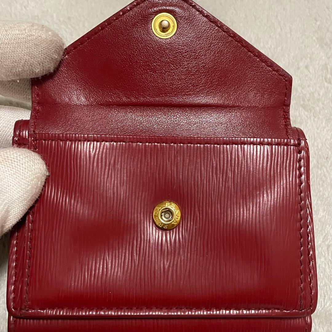 PRADA プラダ 三つ折り財布 ヴィッテ レザー