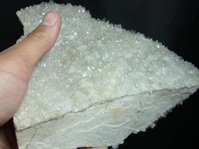 93 結晶だらけの水晶 クラスター クリスタル ポイント 天然石 1364g