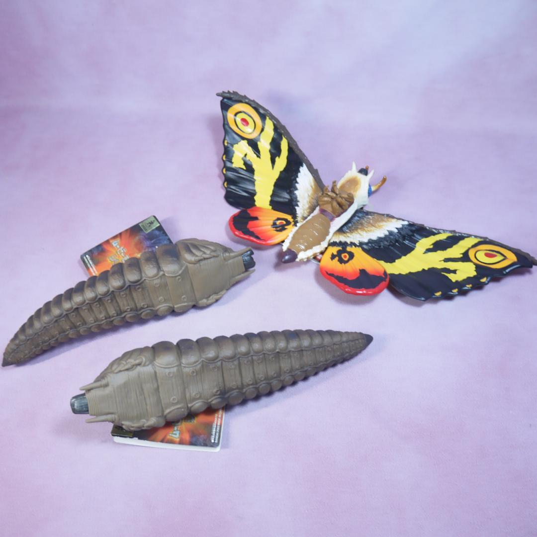 ムービーモンスターシリーズ　モスラ2004　成虫＋幼虫オス＋幼虫メス　タグ付き